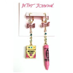 NWT Betsey Johnson💋BACK TO SCHOOL CRAYON Gold Tone Glass Stones Drop Earrings
